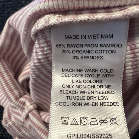 Quince Rose Pink Stripe Baby Bodysuit 9-12M Long Sleeve Organic Cotton - Picture 3 of 4